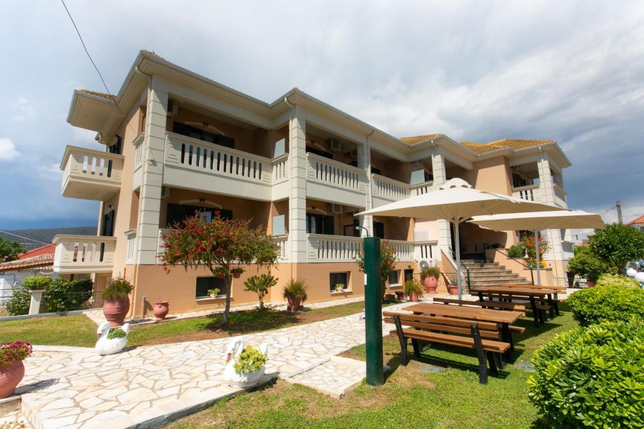 Lady Elena Hotel Ammoudia Exteriör bild